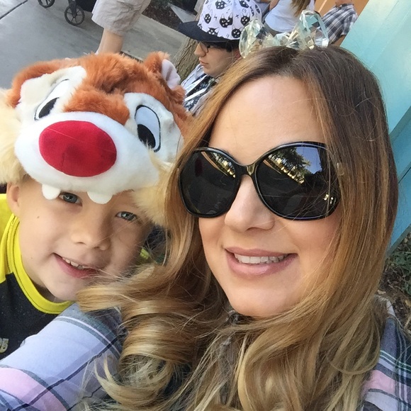 Meet your Posher, Tandi - Picture 1 of 8